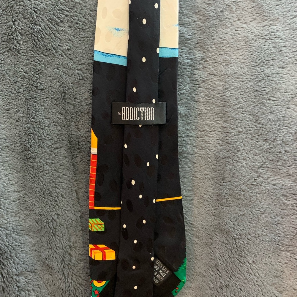 Necktie - Picture 2 of 2